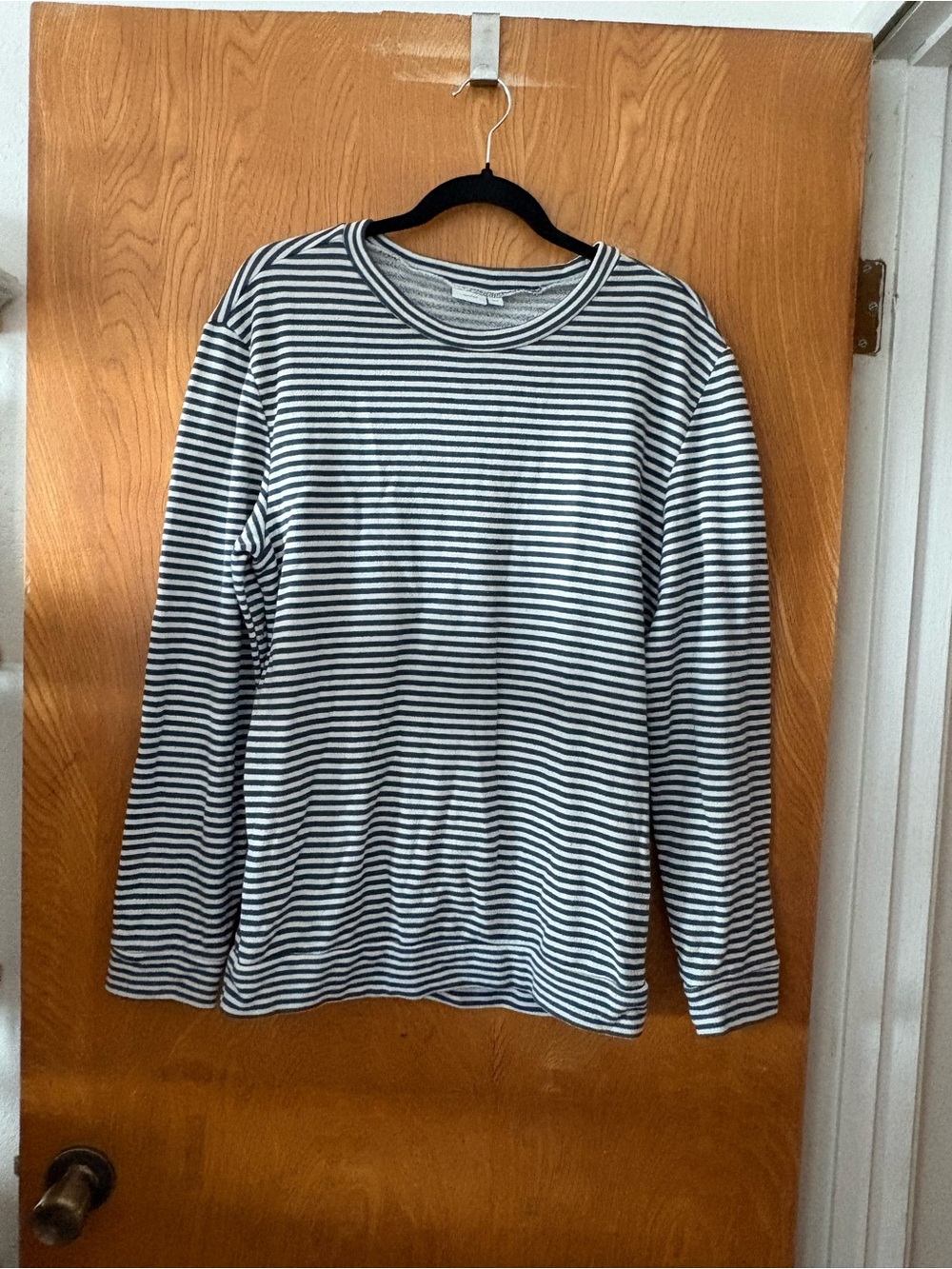 Onia Blue & White Striped Long-Sleeve Crewneck